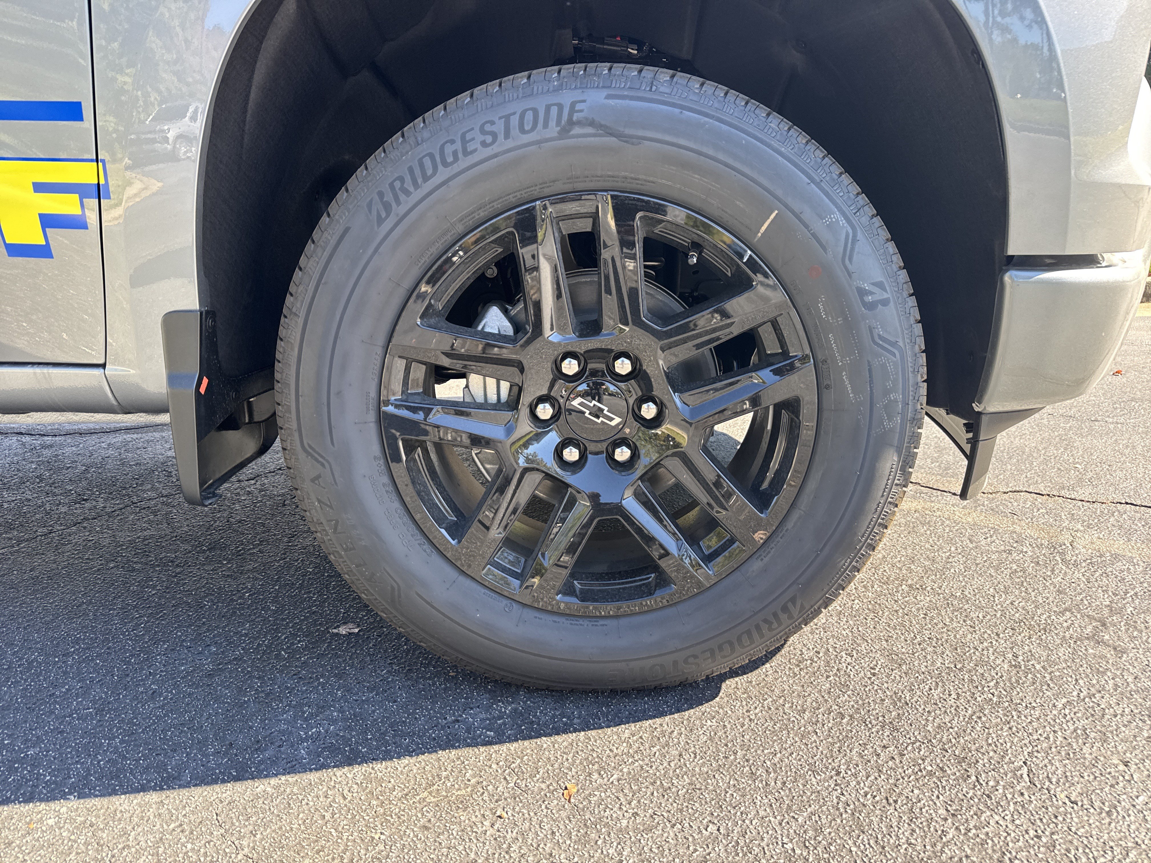 New 2026 Chevrolet Silverado 1500 Custom RWD image 12