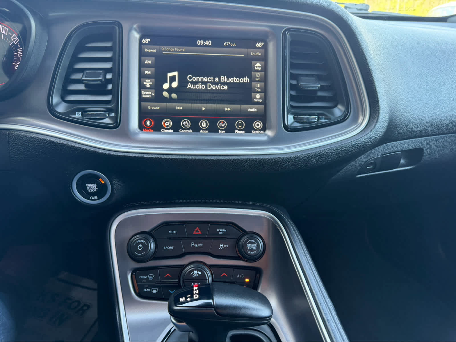 Used 2021 Dodge Challenger SXT w/ Driver Convenience Group AWD/4WD image 20