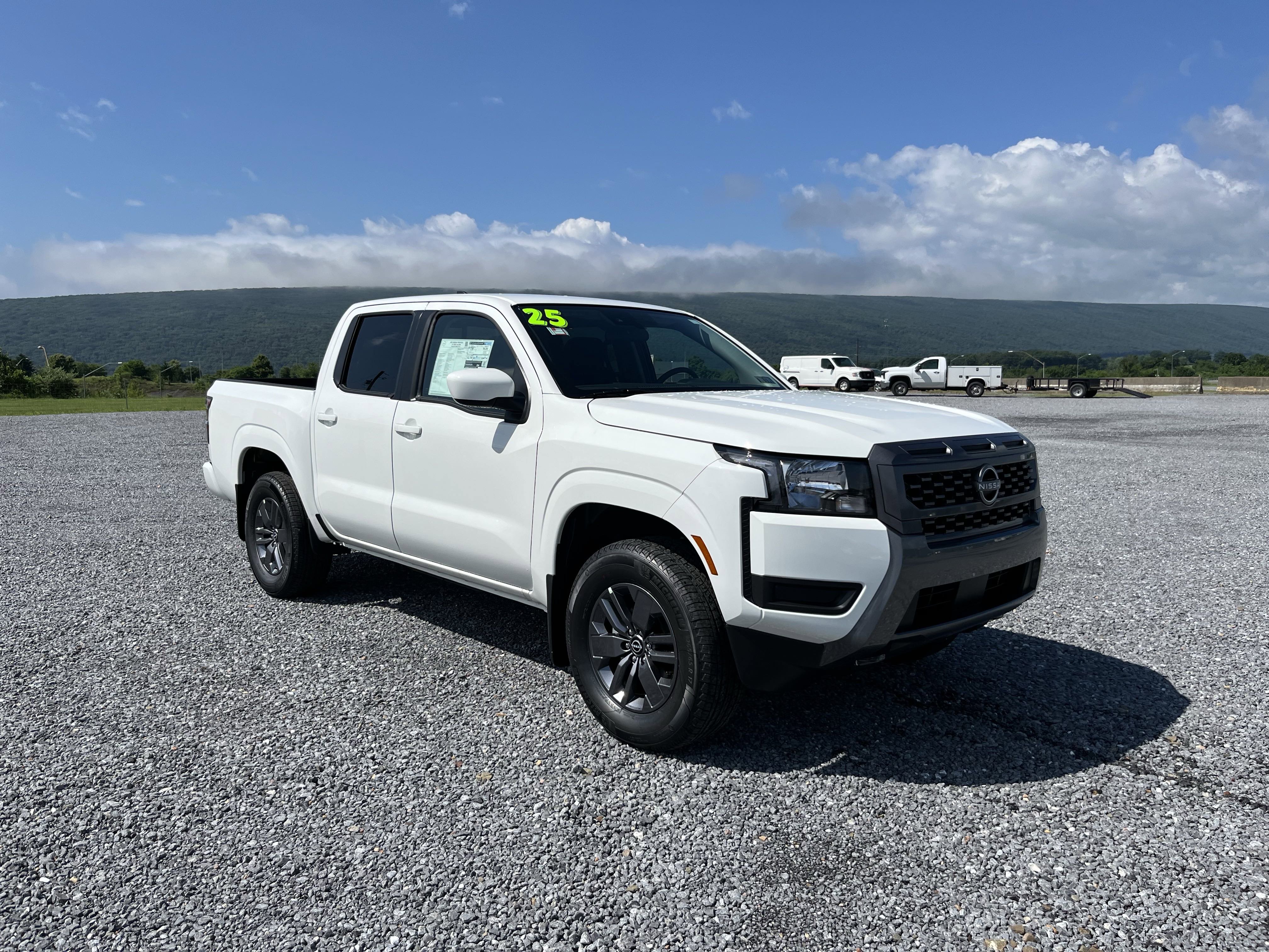 New 2025 Nissan Frontier SV