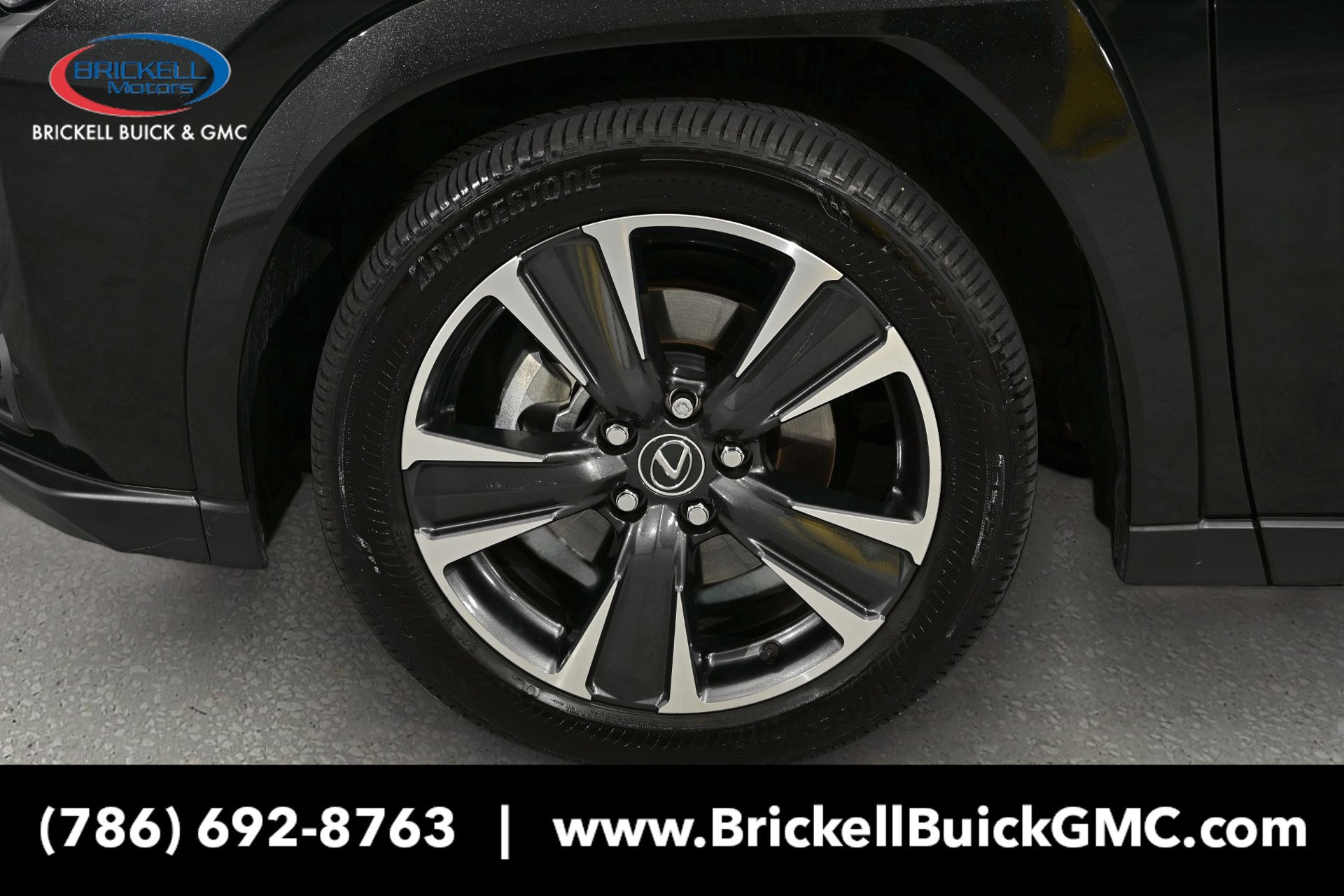 Used 2025 Lexus UX 300h FWD w/ Accessory Package (Z1) image 42