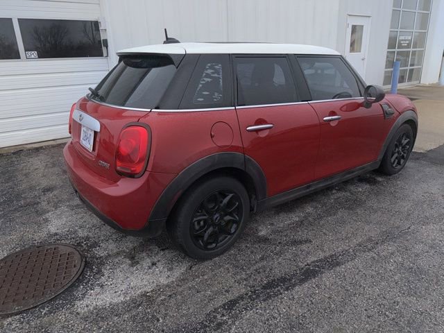 Used 2015 MINI Cooper 4-Door Hardtop image 10