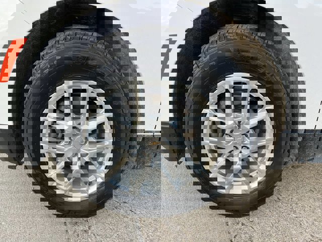 Used 2023 Chevrolet Equinox LS w/ LS Convenience Package image 33