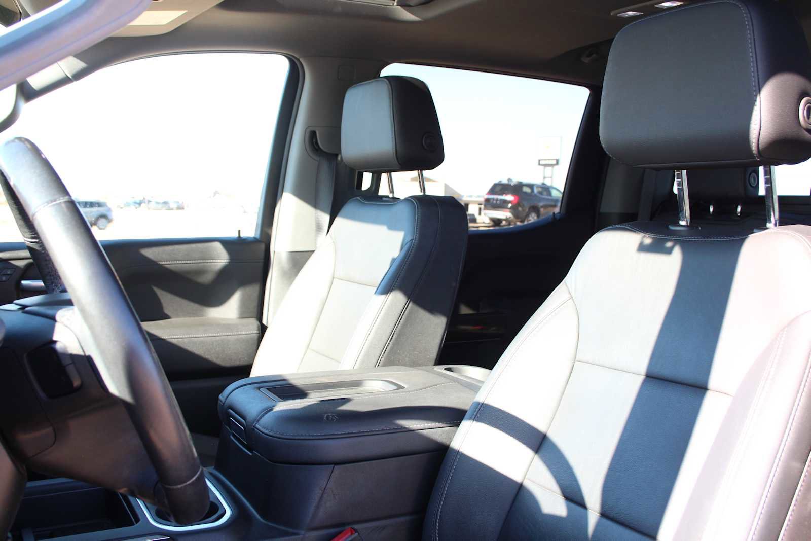 Used 2021 Chevrolet Silverado 1500 LT Trail Boss w/ Convenience Package II image 27