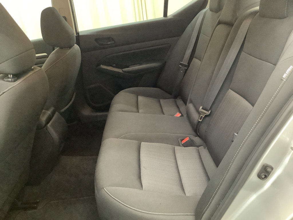 Used 2023 Nissan Altima 2.5 SV FWD image 23