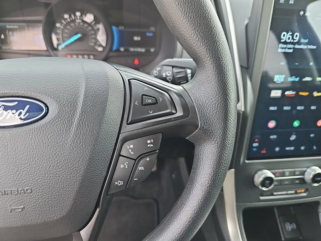 Used 2024 Ford Edge SEL image 18