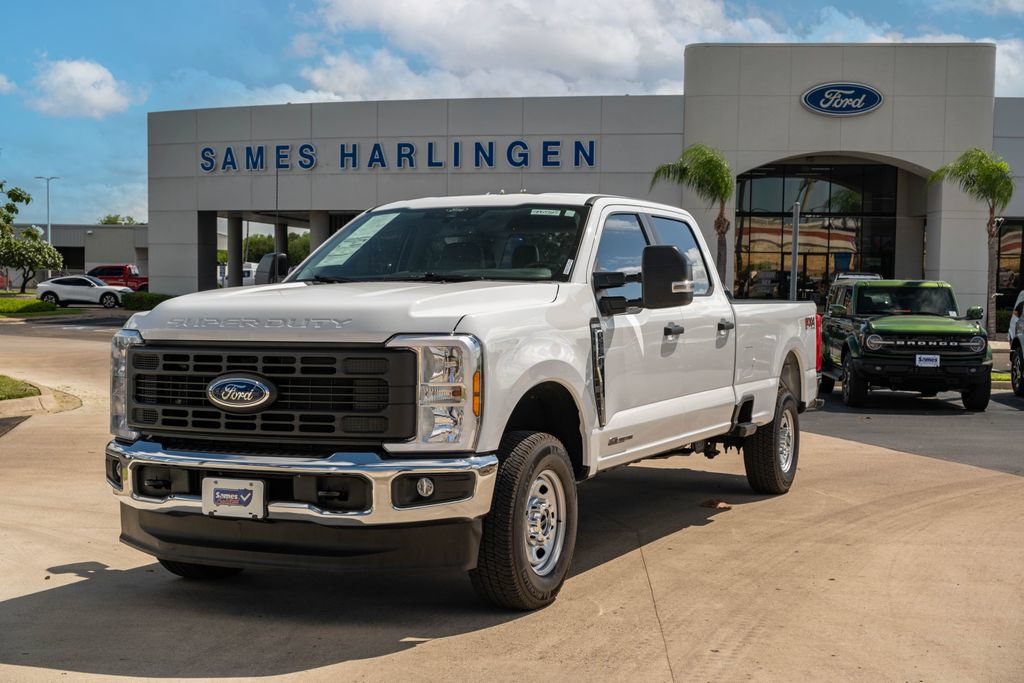 Certified 2025 Ford F250 XL AWD/4WD image 1