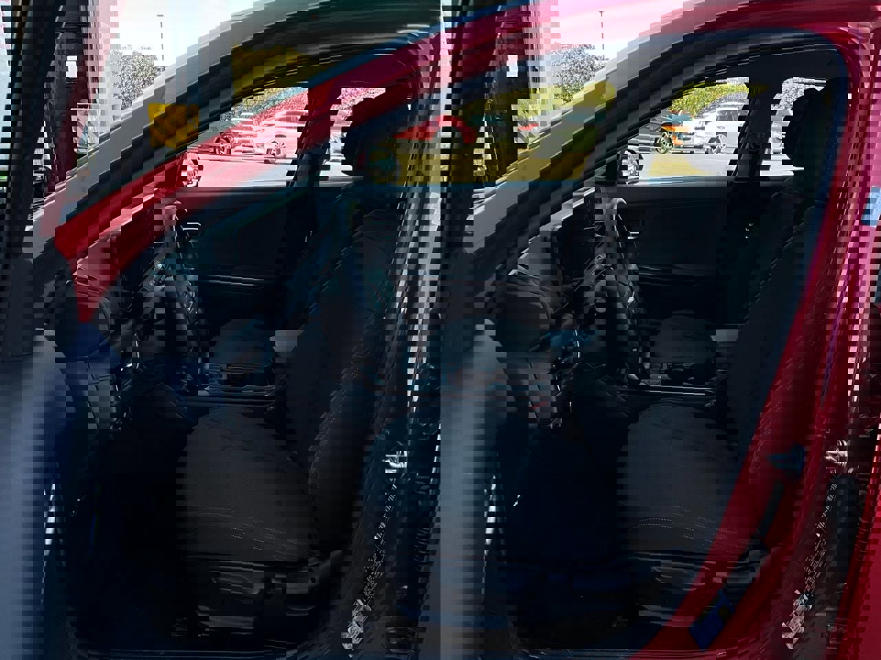 Used 2025 Kia K4 LXS image 10