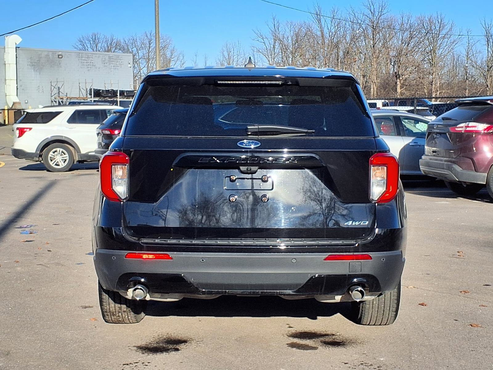Used 2022 Ford Explorer ST-Line image 24