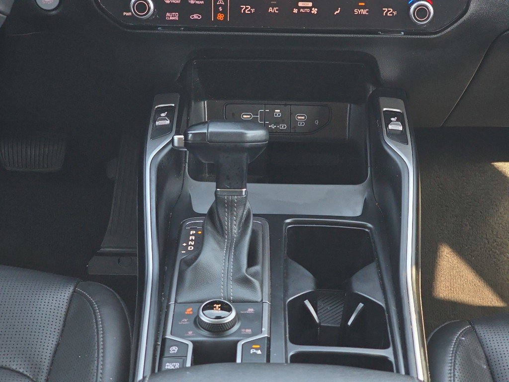 Used 2024 Kia Sorento S image 24