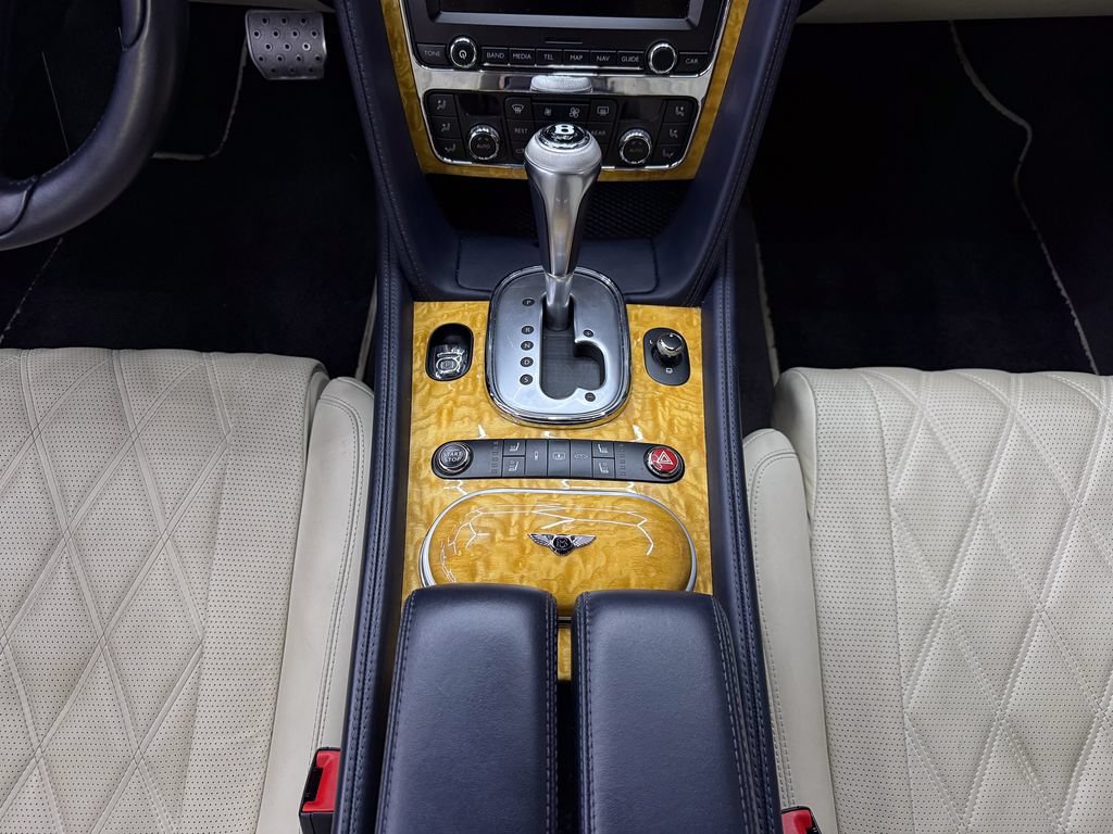 Used 2014 Bentley Flying Spur W12 AWD/4WD image 25