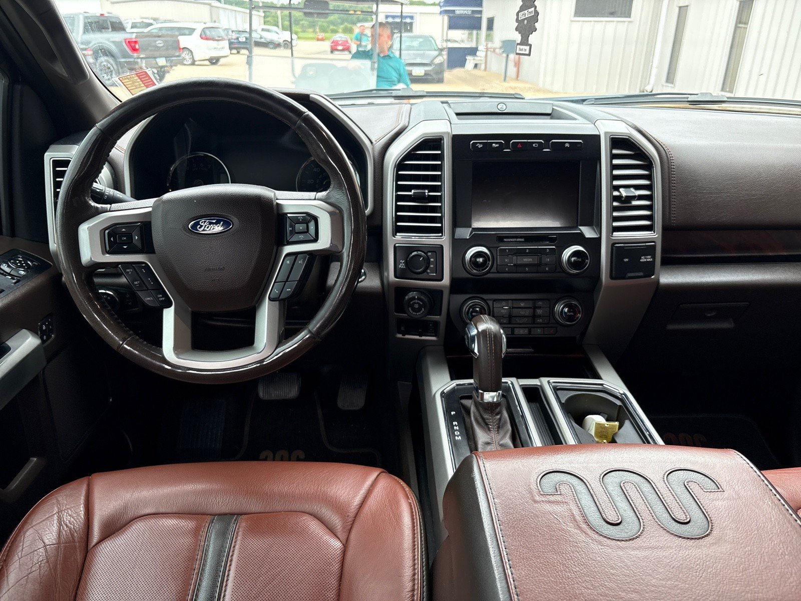 Used 2019 Ford F150 King Ranch w/ Equipment Group 601A Luxury AWD/4WD image 6