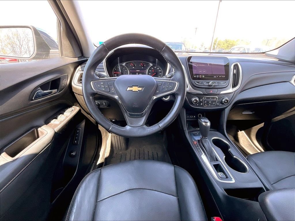 Used 2021 Chevrolet Equinox Premier AWD/4WD image 16