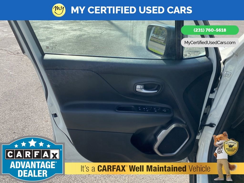 Used 2023 Jeep Renegade Latitude AWD/4WD image 12
