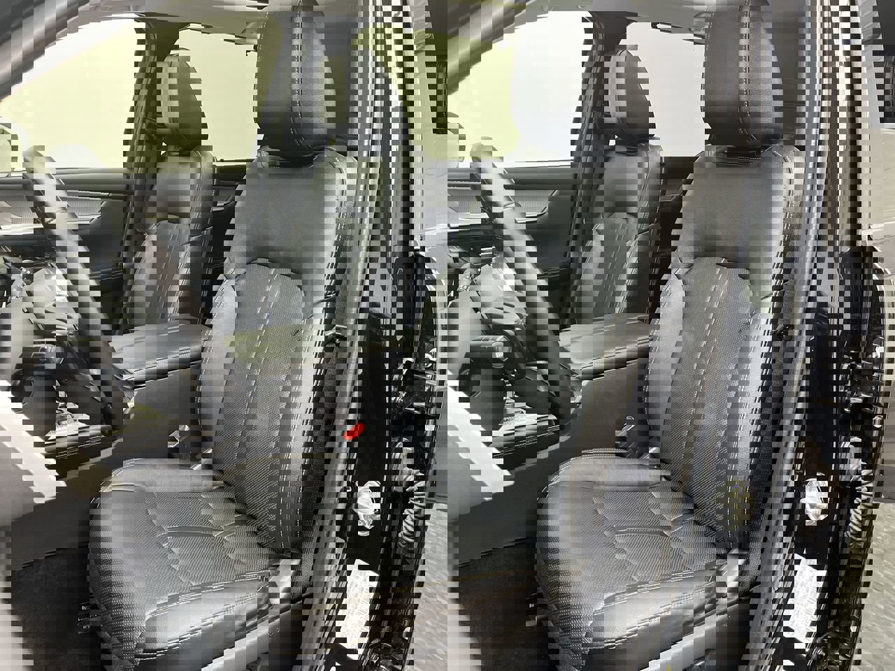 Certified 2025 MAZDA CX-90 3.3 Turbo w/ Premium Sport Pkg image 16