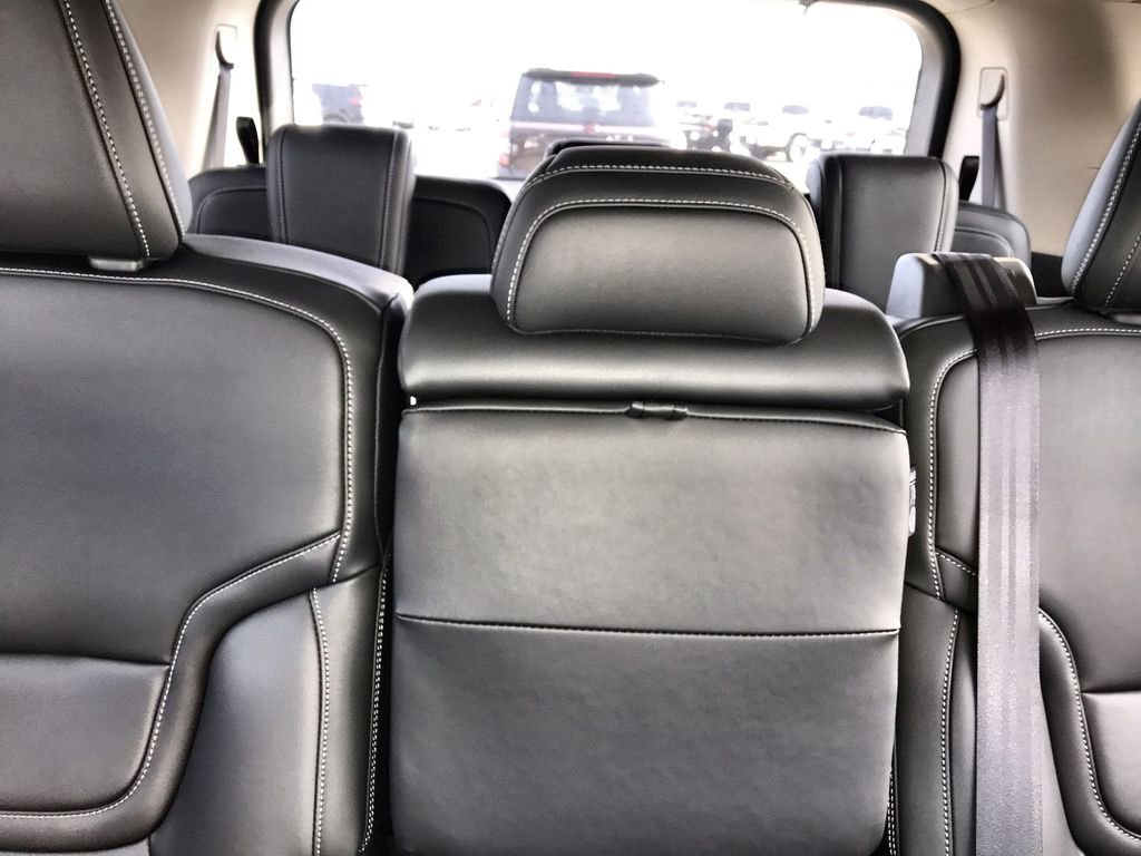 New 2026 Nissan Armada SV image 21