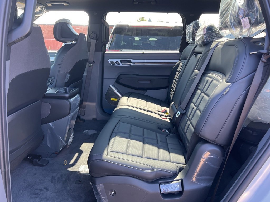 New 2026 Kia EV9 Land image 12
