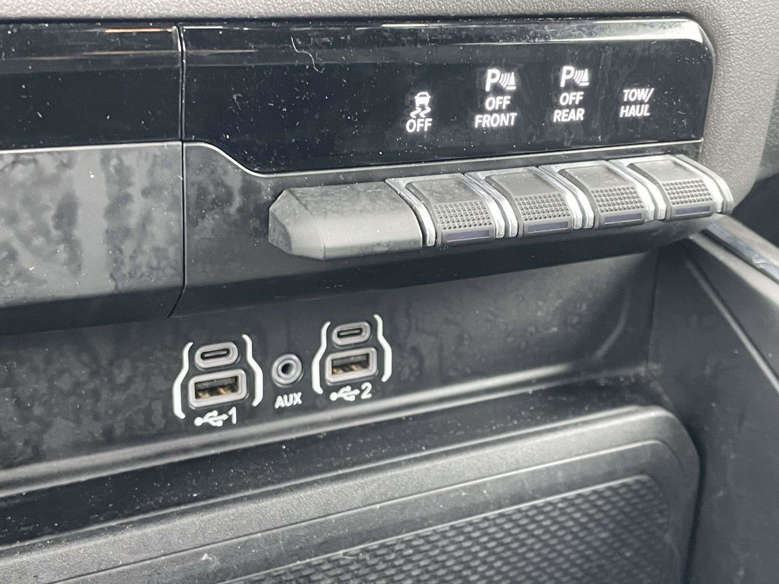 Used 2025 RAM 1500 Big Horn image 5