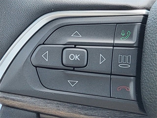 Certified 2024 Jeep Grand Cherokee Limited image 33