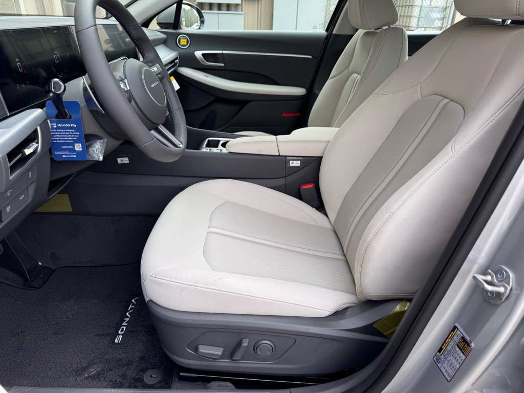New 2026 Hyundai Sonata SEL image 8