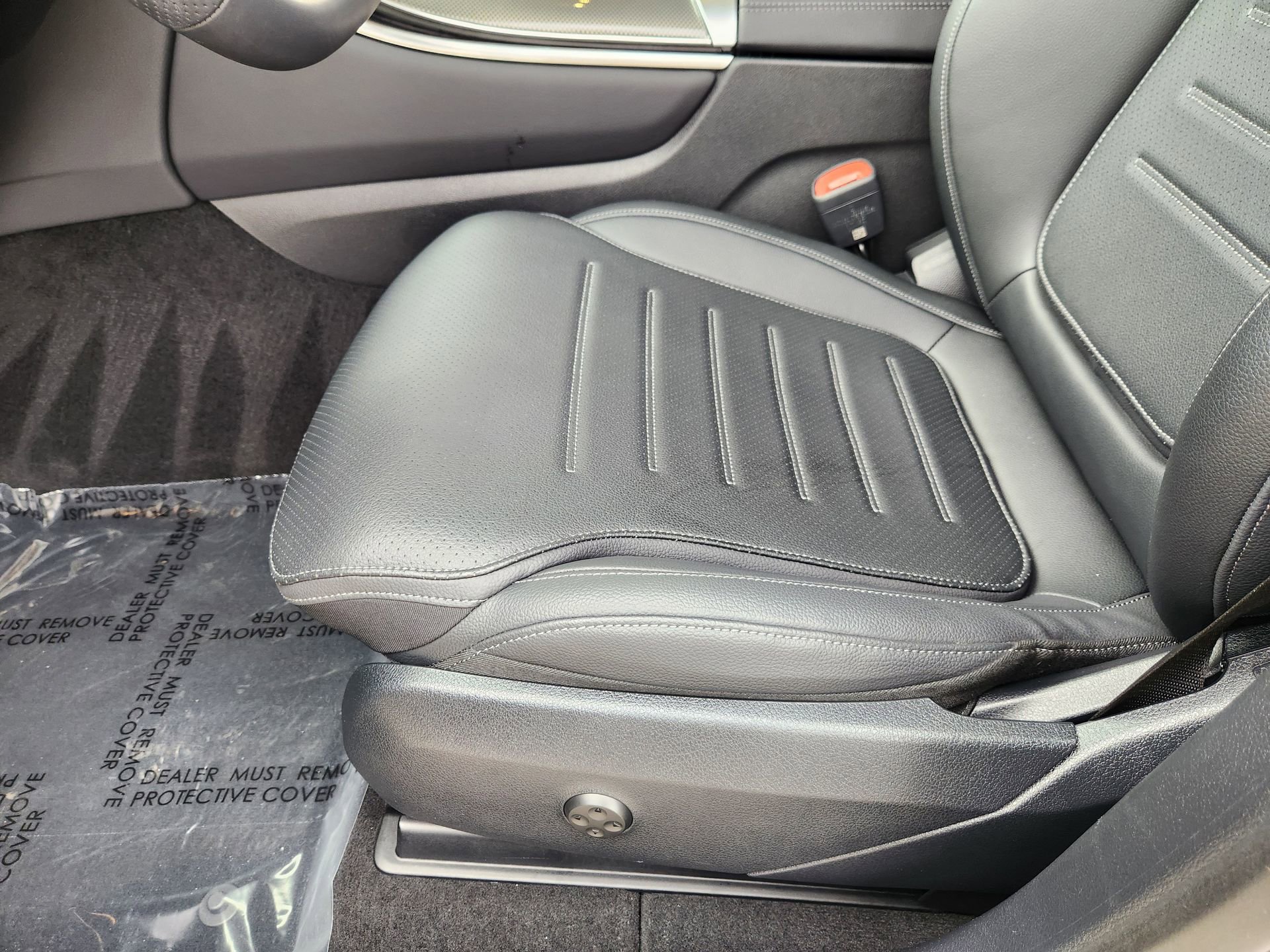 Certified 2026 Mercedes-Benz GLC 300 4MATIC image 24