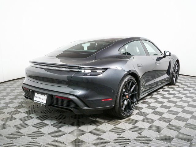 New 2026 Porsche Taycan image 31