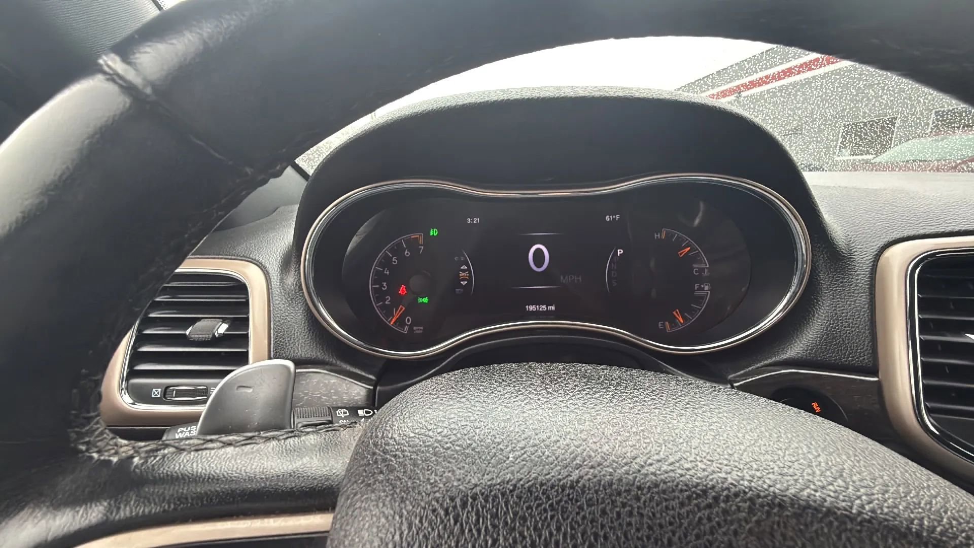 Used 2015 Jeep Grand Cherokee Limited image 19