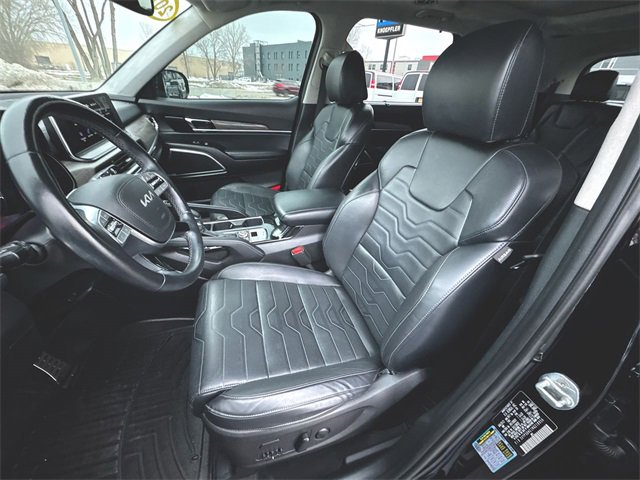 Used 2022 Kia Telluride SX w/ SX Prestige Package image 20