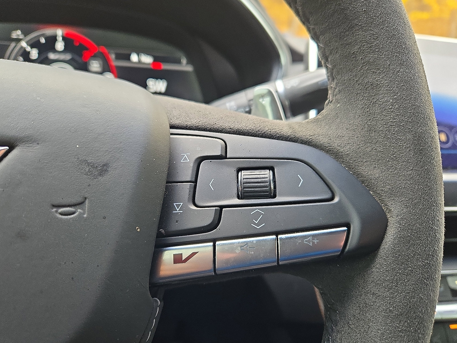 Used 2023 Cadillac CT5 V w/ Premium Package image 22