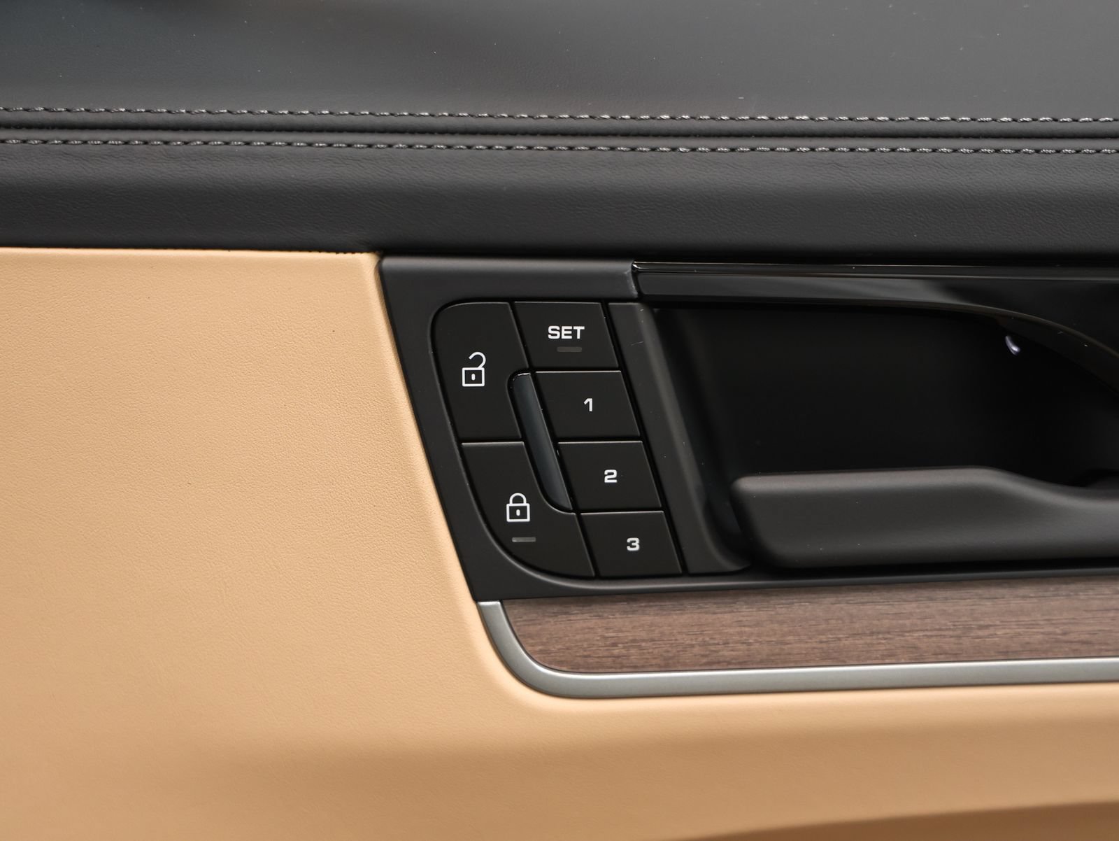 New 2026 Porsche Cayenne S AWD/4WD image 23