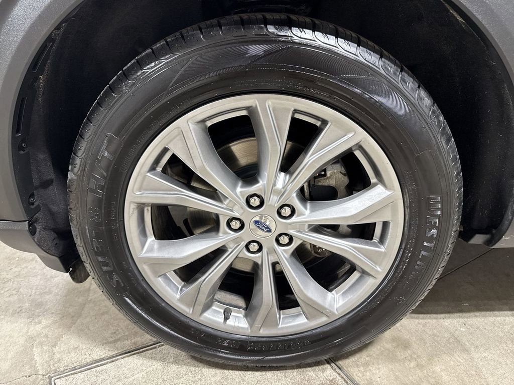 Used 2021 Ford Explorer Limited image 27