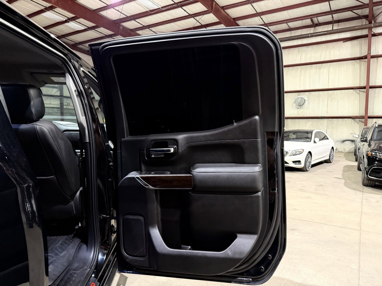 Used 2020 GMC Sierra 1500 SLT w/ SLT Premium Plus Package AWD/4WD image 20