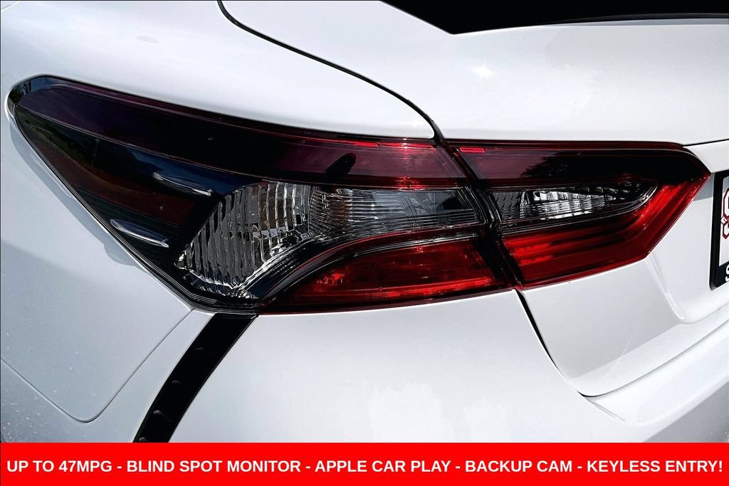 Used 2023 Toyota Camry SE w/ Convenience Package FWD image 22