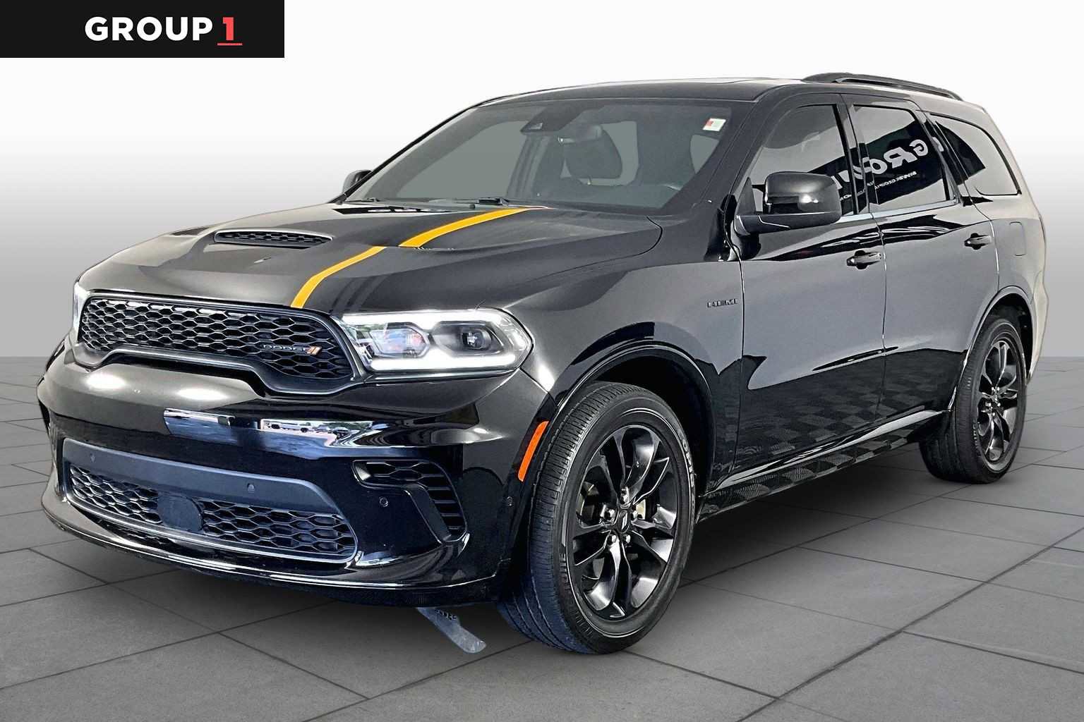 Used 2023 Dodge Durango R/T w/ Hemi Orange Plus Package RWD image 1