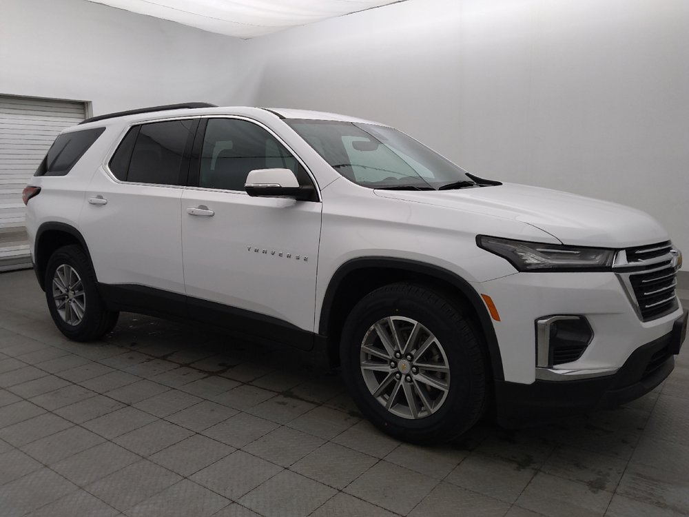 Used 2023 Chevrolet Traverse LT FWD image 11