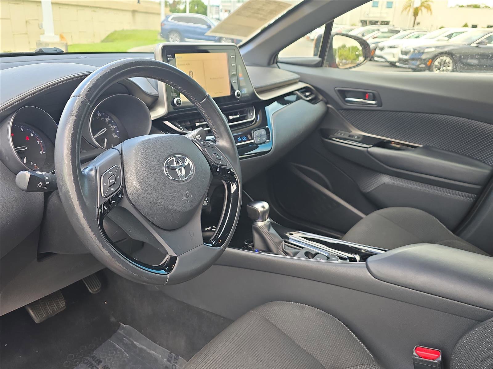 Used 2019 Toyota C-HR XLE image 14
