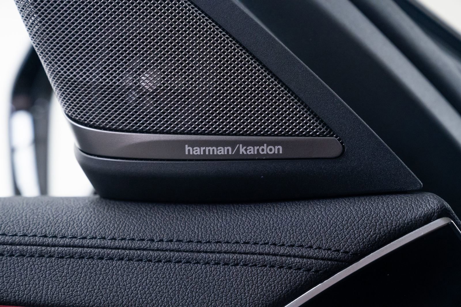 Used 2022 BMW M5 w/ Competition Package image 16