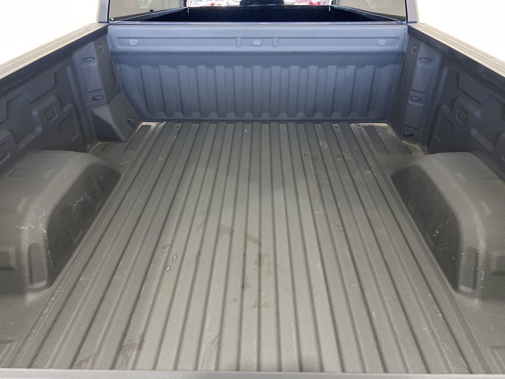 Used 2024 Chevrolet Silverado 1500 W/T w/ WT Value Package image 16