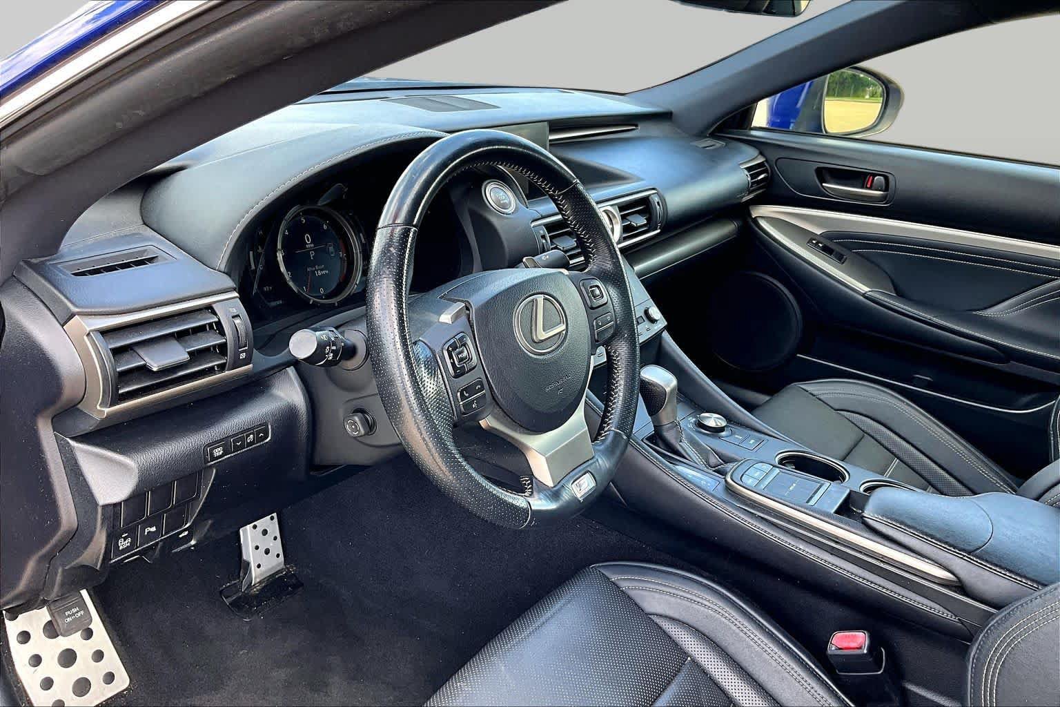 Used 2015 Lexus RC 350 w/ F Sport w/Summer Tires RWD image 17