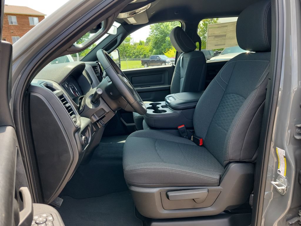 New 2026 RAM 2500 Tradesman AWD/4WD image 11