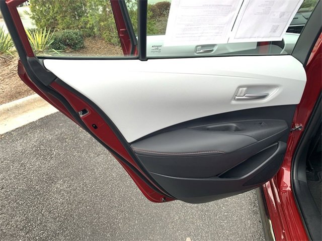 Used 2025 Toyota Corolla SE image 15