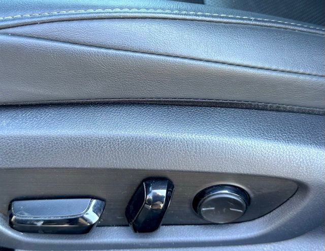 Used 2022 Lexus ES 300h w/ Accessory Package 2 image 20