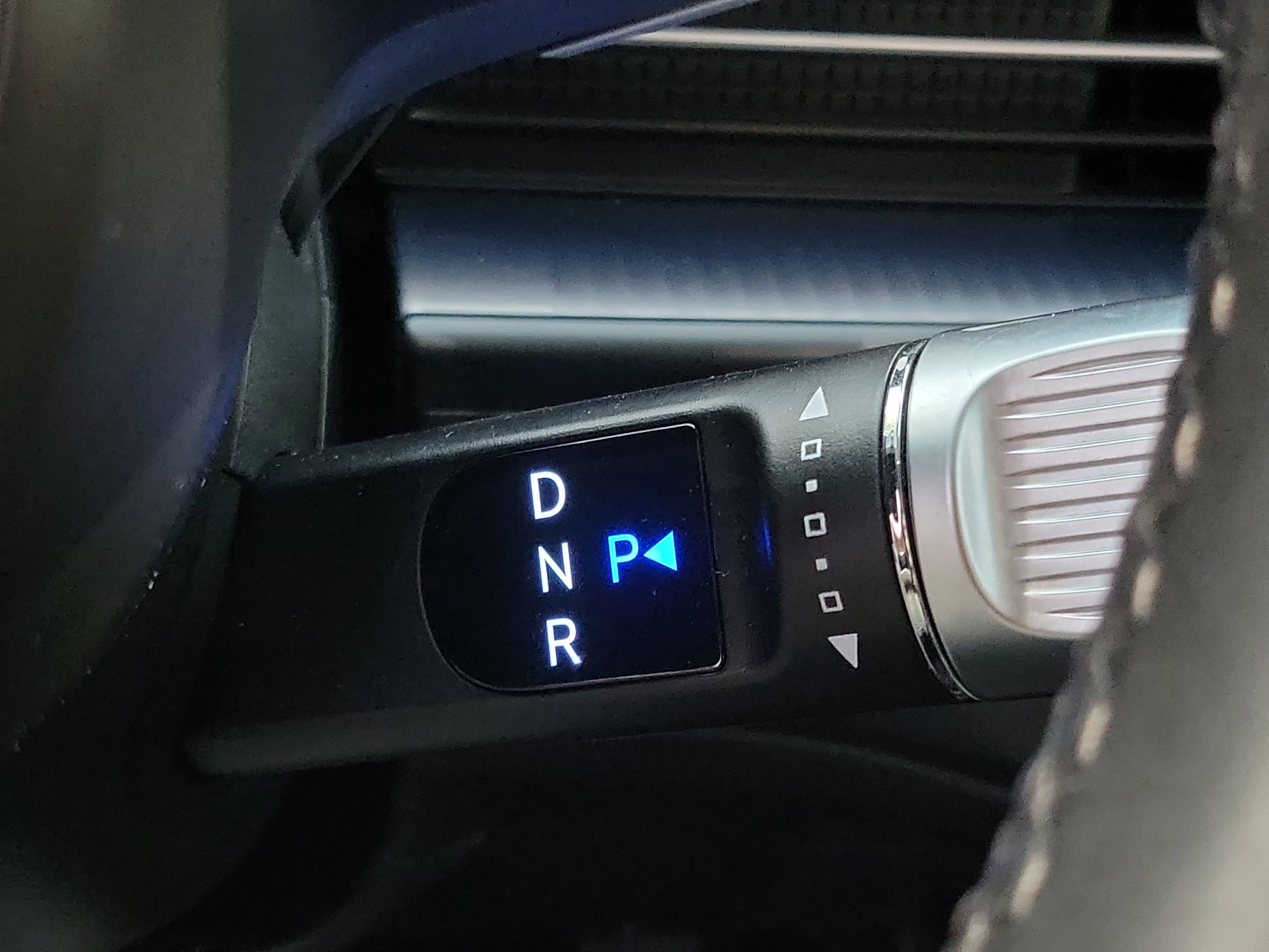 Certified 2025 Hyundai Ioniq 6 SE image 11