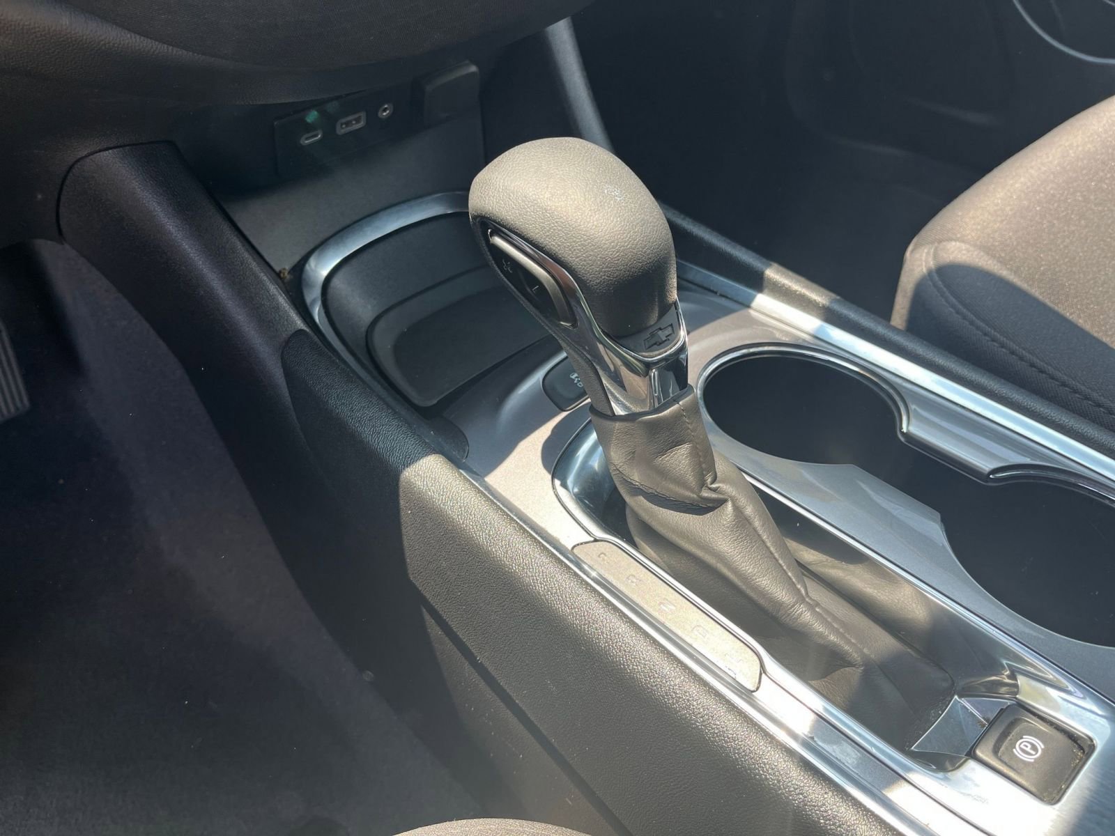 Used 2023 Chevrolet Malibu LT w/ Driver Confidence Package FWD image 42