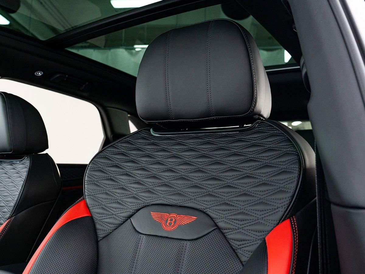 New 2026 Bentley Bentayga Speed image 5