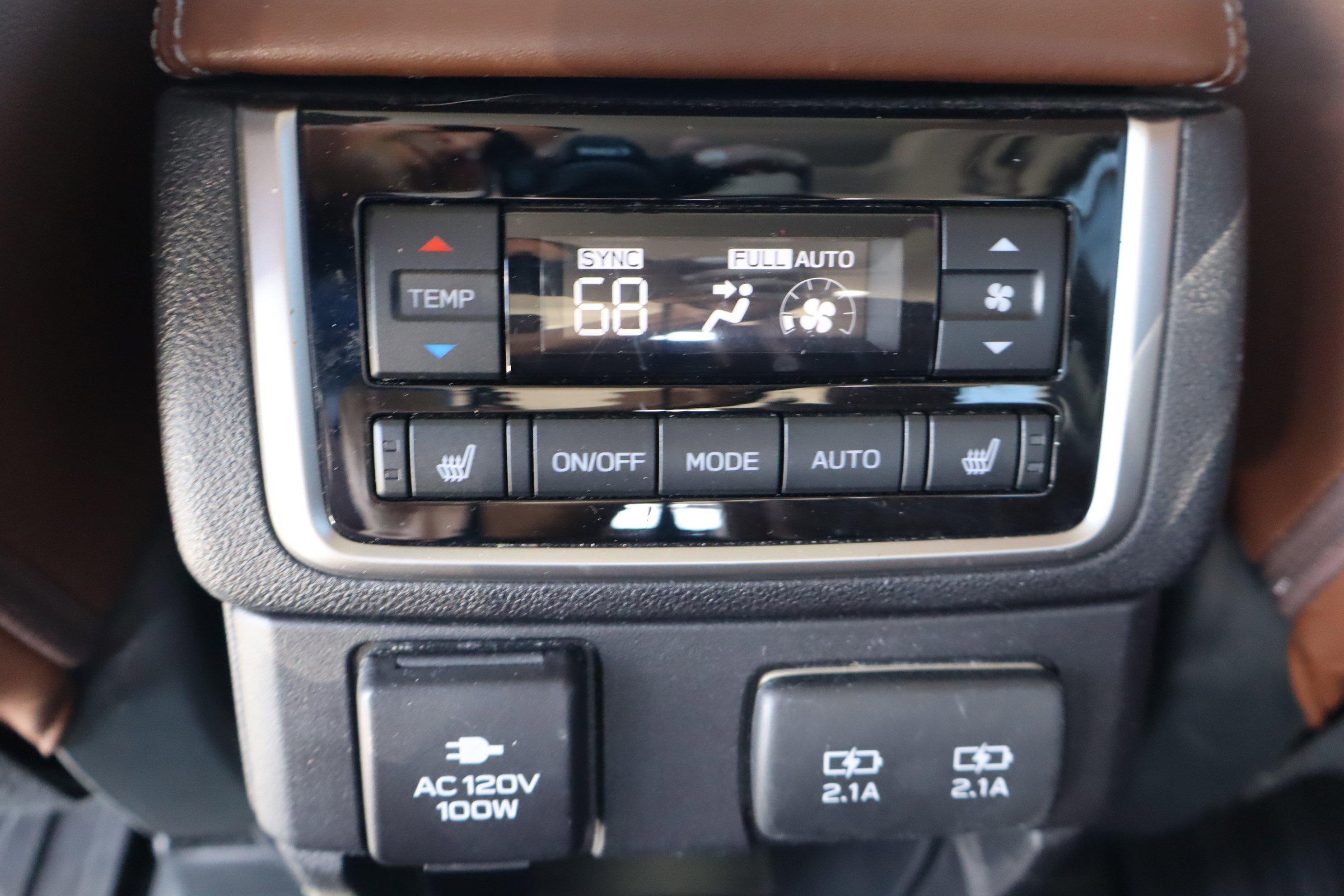 Used 2019 Subaru Ascent Touring w/ Popular Package #2A image 35