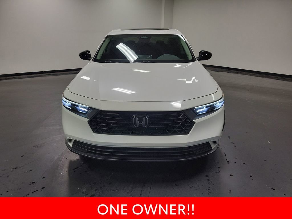 Used 2023 Honda Accord EX image 3