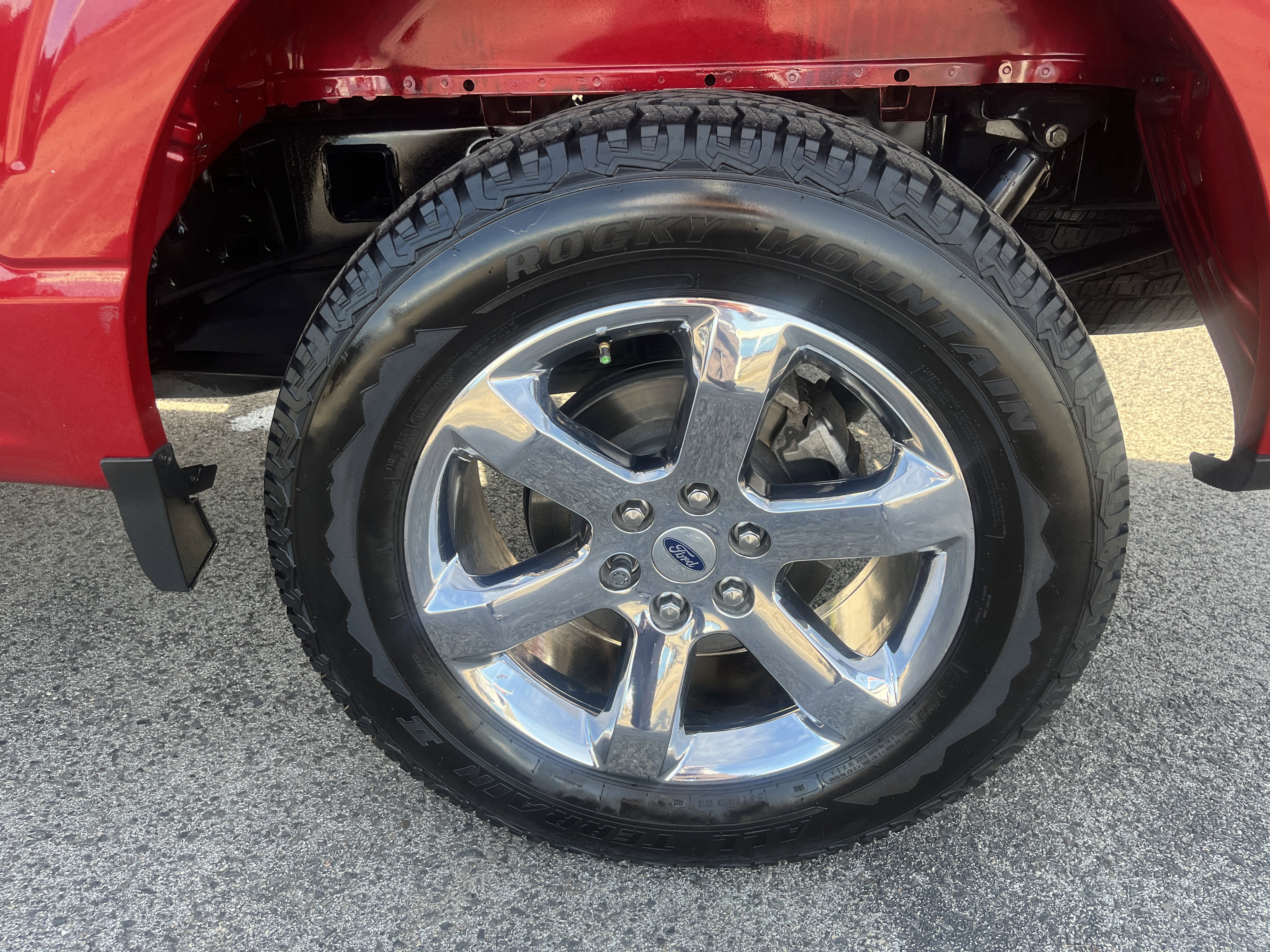 Used 2022 Ford F150 XLT w/ Equipment Group 302A High image 9