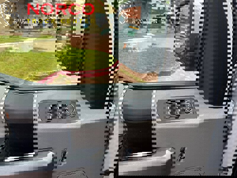 Used 2018 Ford F150 XLT w/ Equipment Group 301A Mid image 17