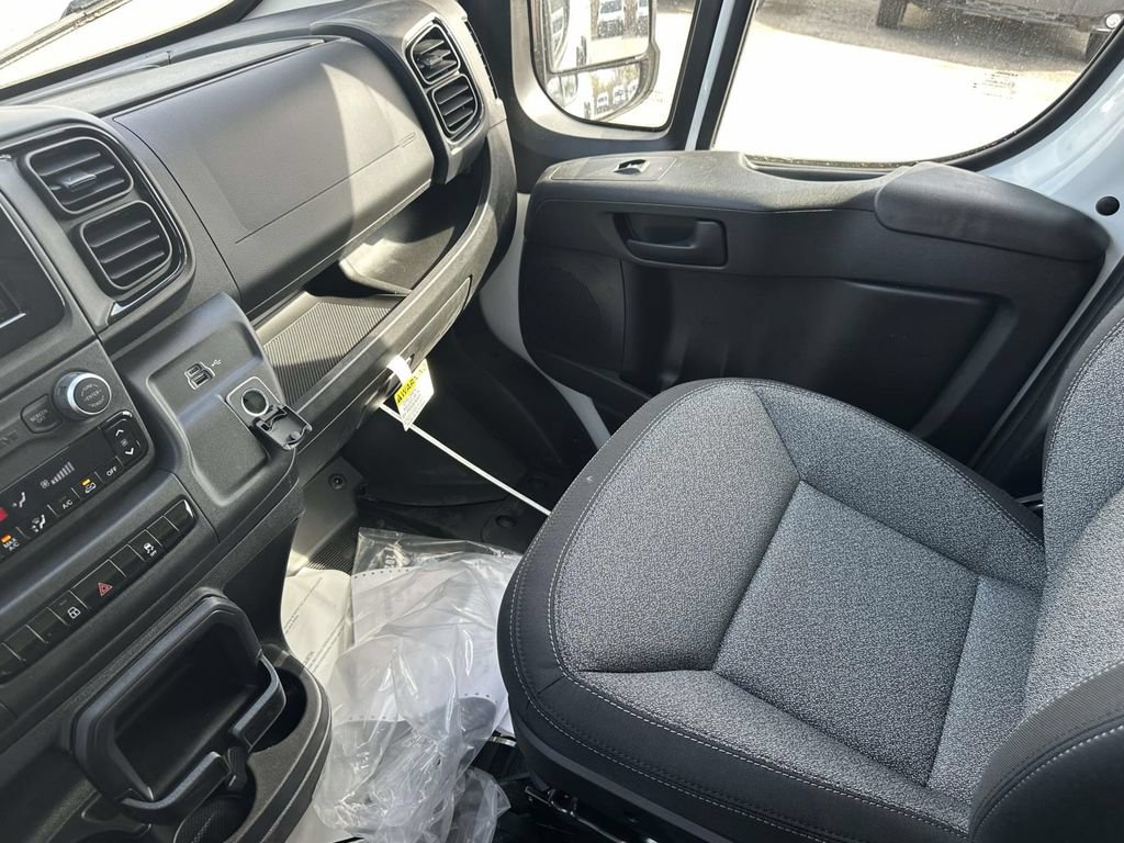 New 2026 RAM ProMaster 1500 w/ Convenience Group FWD image 17