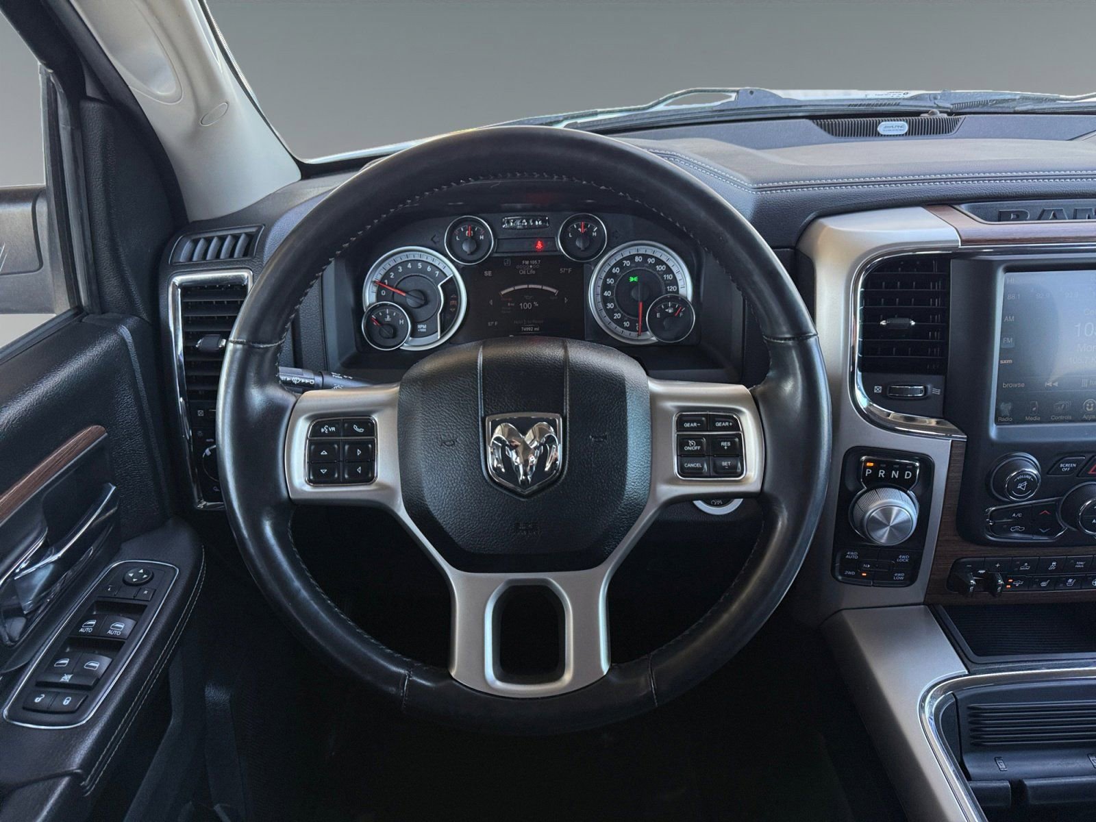 Used 2017 RAM 1500 Laramie w/ Convenience Group AWD/4WD image 17